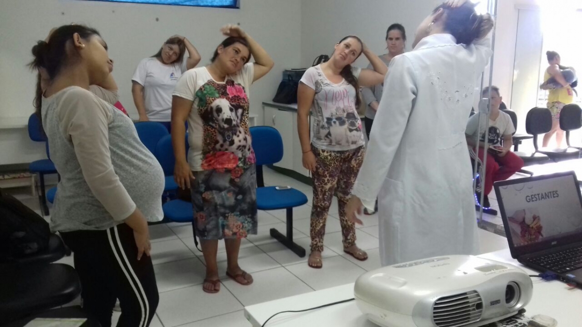 Atendimentos e palestras marcam as atividades no Posto Azul