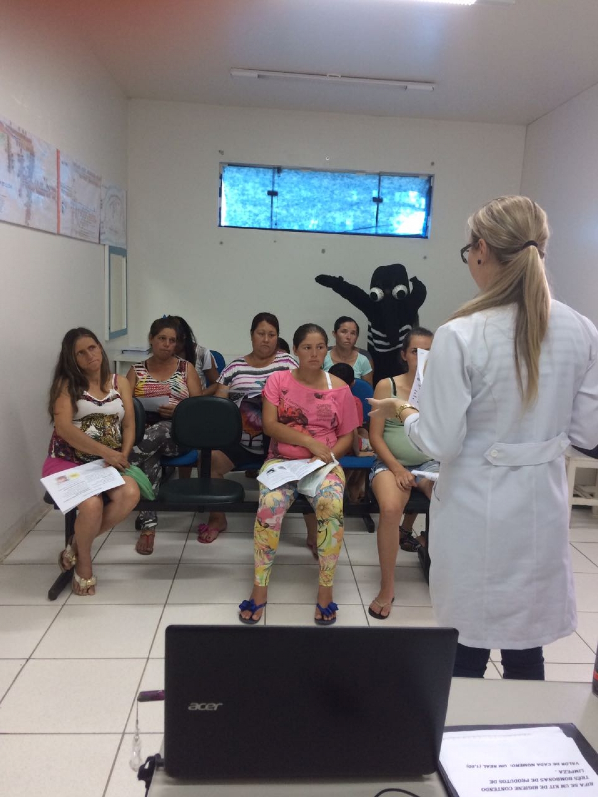 Palestra e entrega de repelentes marcam reunião com gestantes em Três Barras