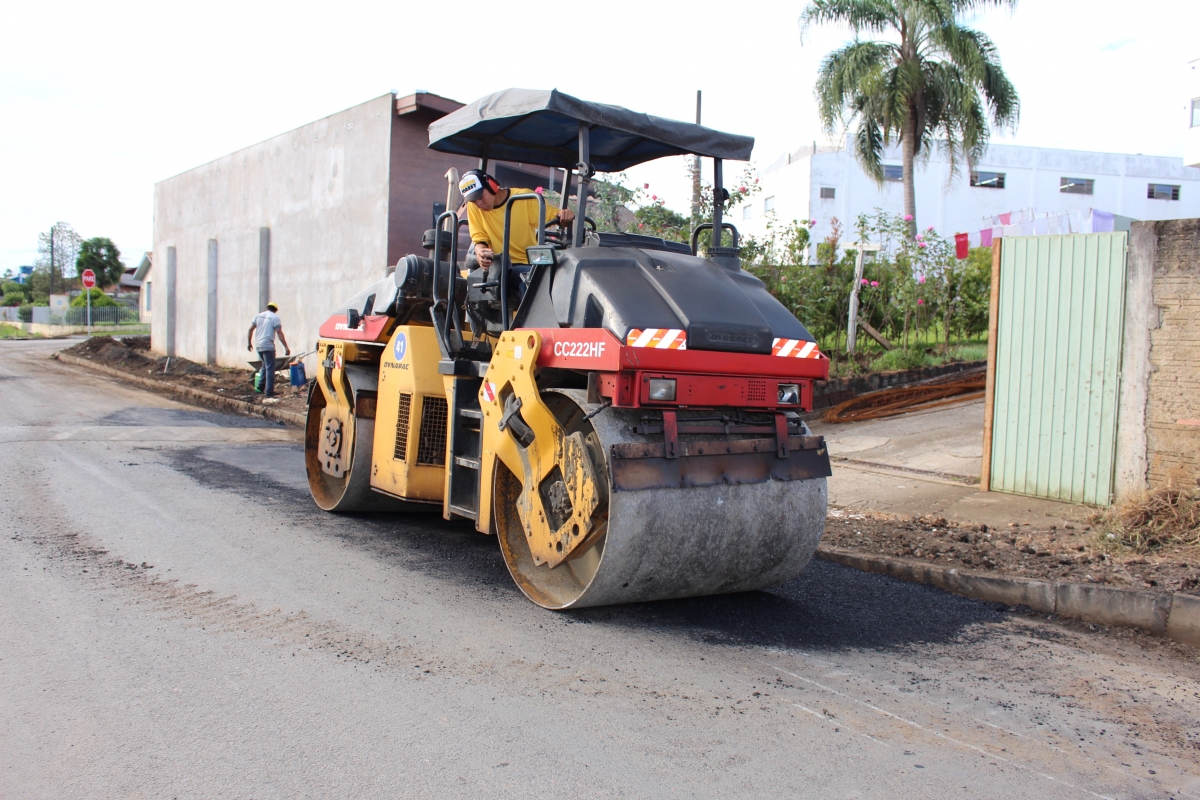 Prefeitura inicia nova fase da operação tapa buracos em Três Barras