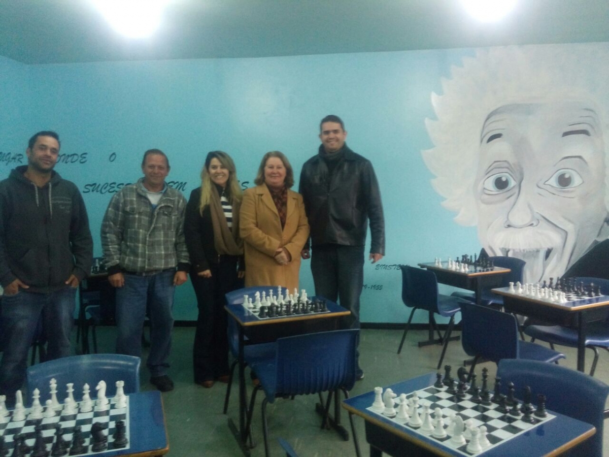 Escola João Pacheco de Miranda Lima inaugura a Sala Ambiente de Matemática