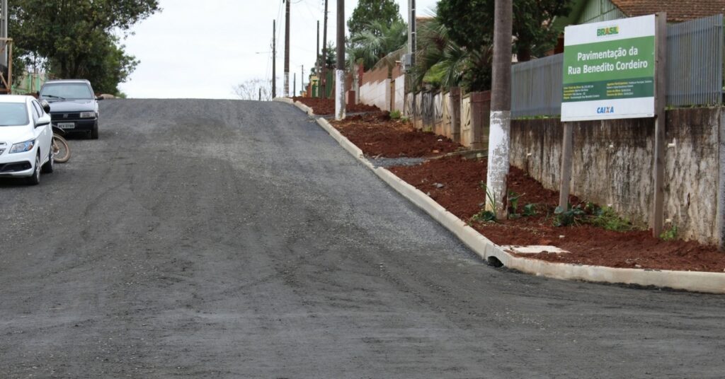 Obras de asfaltamento de ruas entram na reta final em Três Barras