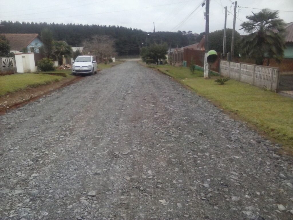 Prefeitura estende trabalhos de recuperação de ruas ao bairro João Paulo II