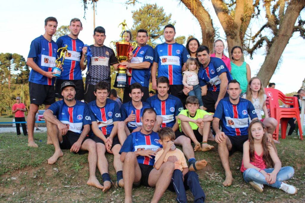 Amigos do Jonko vencem e conquistam o Campeonato de Futebol de Areia em Três Barras