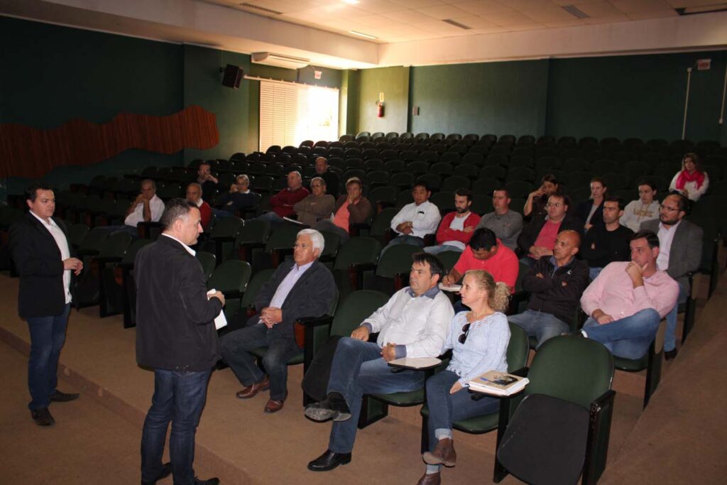 Sebrae apresenta informações do programa Cidade Empreendedora