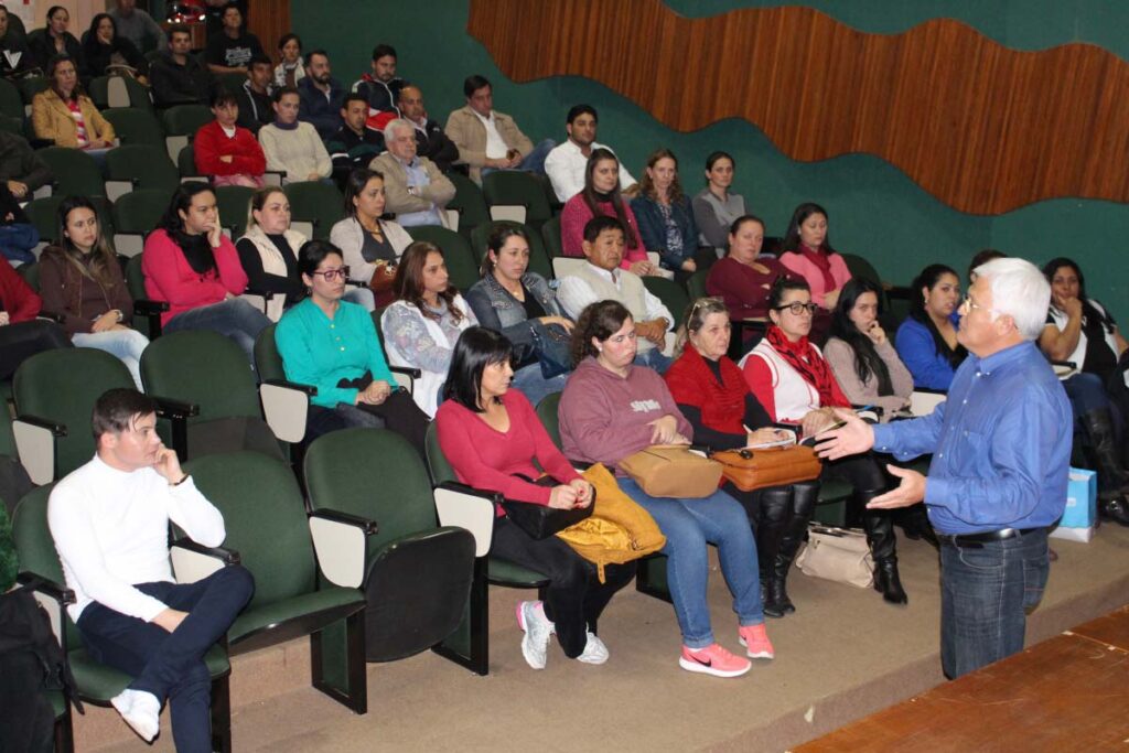 Shimoguiri debate ações do primeiro semestre com a equipe de governo