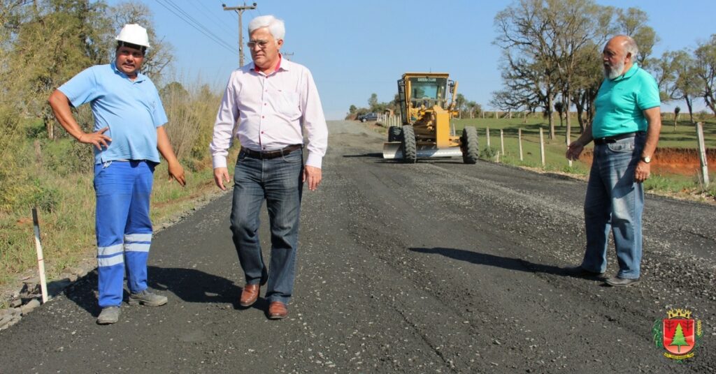 Estrada Transfalcônica deve receber camada asfáltica na próxima semana