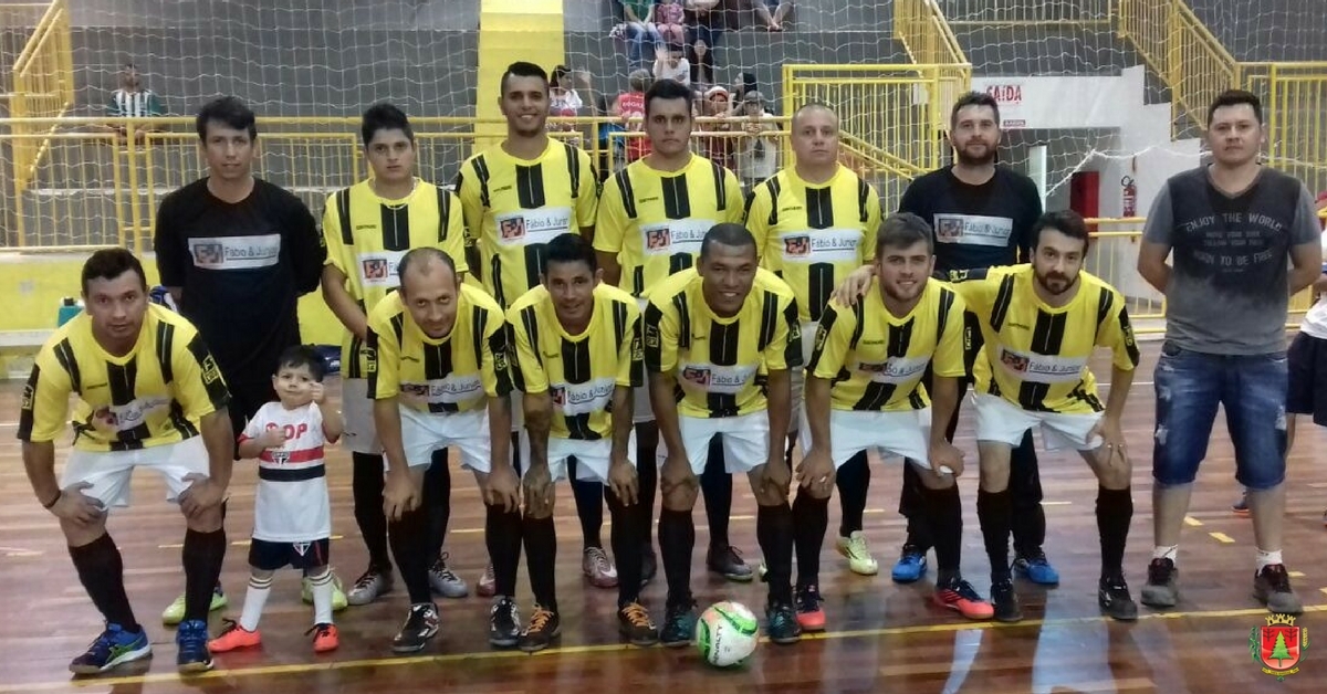 Quinta rodada do Municipal de Futsal tem 20 gols e duas goleadas