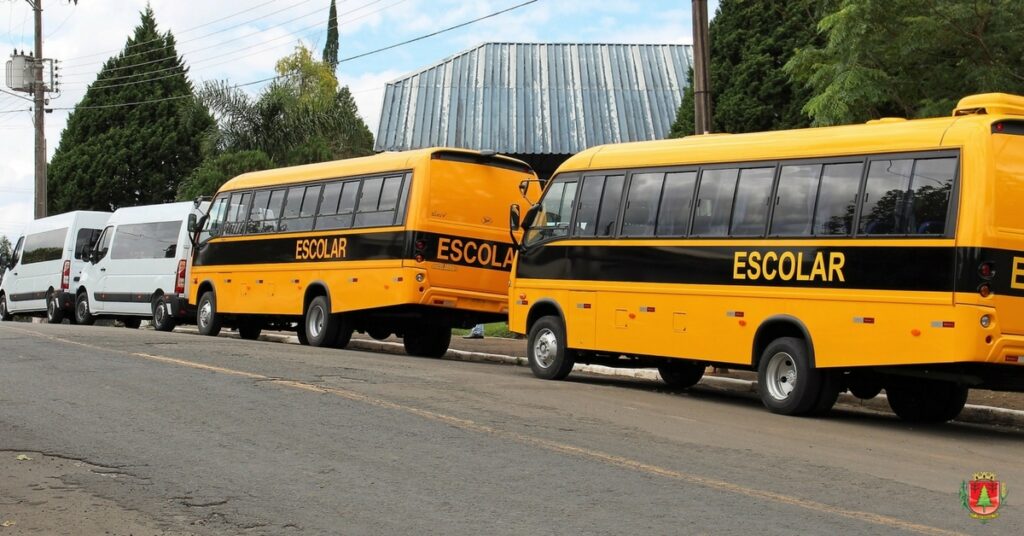 Frota municipal ganha reforço de novos veículos