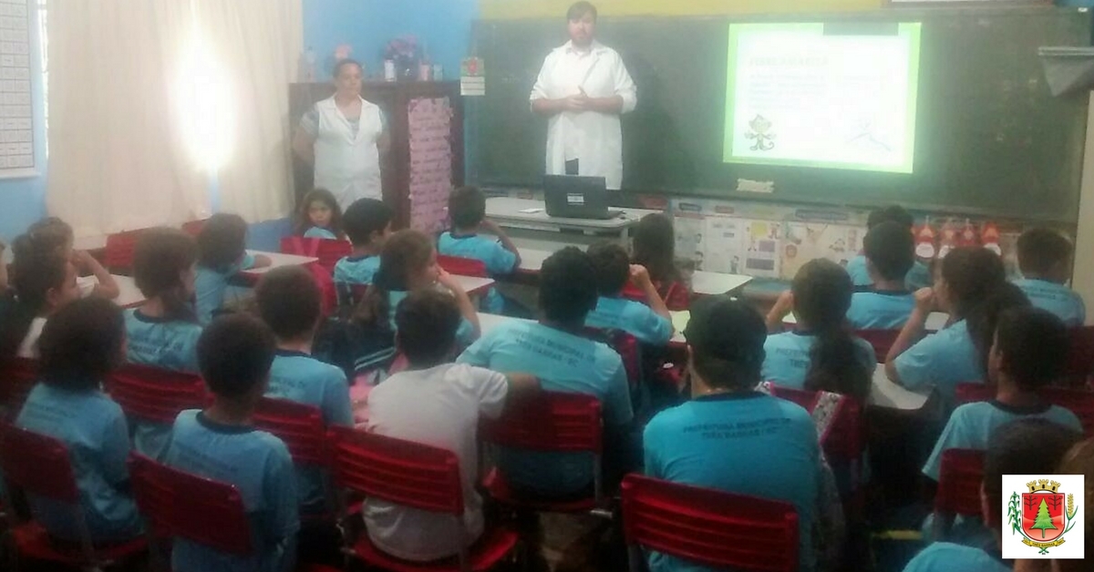 Prevenção à Dengue e Febre Amarela é tema de palestra em escola do interior