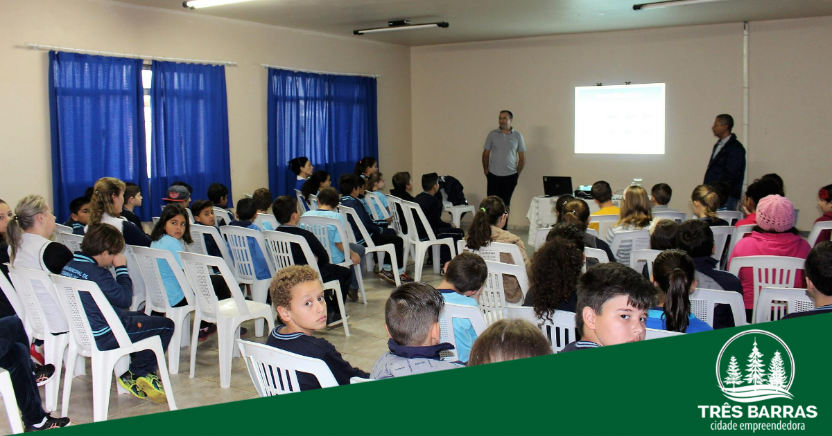 Palestras sobre a água fecham programação alusiva ao Meio Ambiente na EBM Guita Federmann