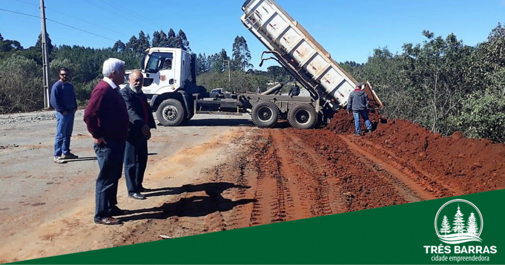 Governo de Três Barras inicia a manutenção emergencial na rodovia estadual SC-120