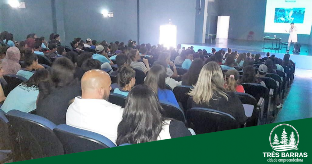 Palestras marcam ações alusivas à campanha nacional Setembro Amarelo