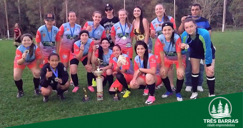 Suíço Feminino: Goleada dá título ao Três Barras no campeonato Ninho do Urubu Suíço Feminino: Goleada dá título ao Três Barras no campeonato Ninho do Urubu