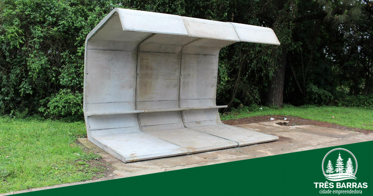 Novo abrigo para passageiros é instalado no ponto próximo a ponte do Rio Barra Grande