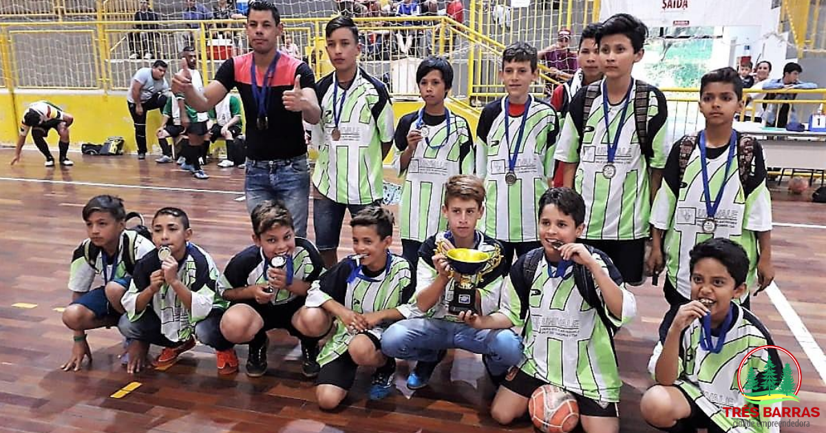 Definidos os terceiros lugares em três categorias do Municipal de Futsal