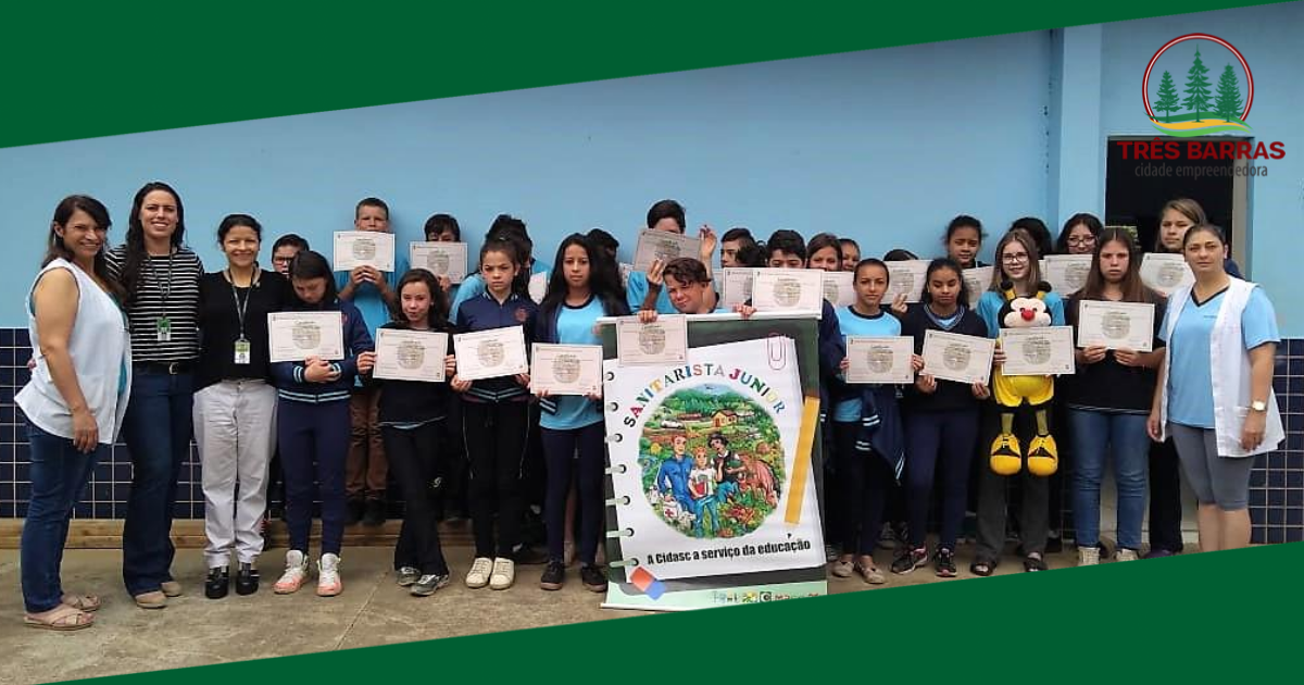 Programa Sanitarista Júnior forma mais 30 alunos de escola municipal do interior