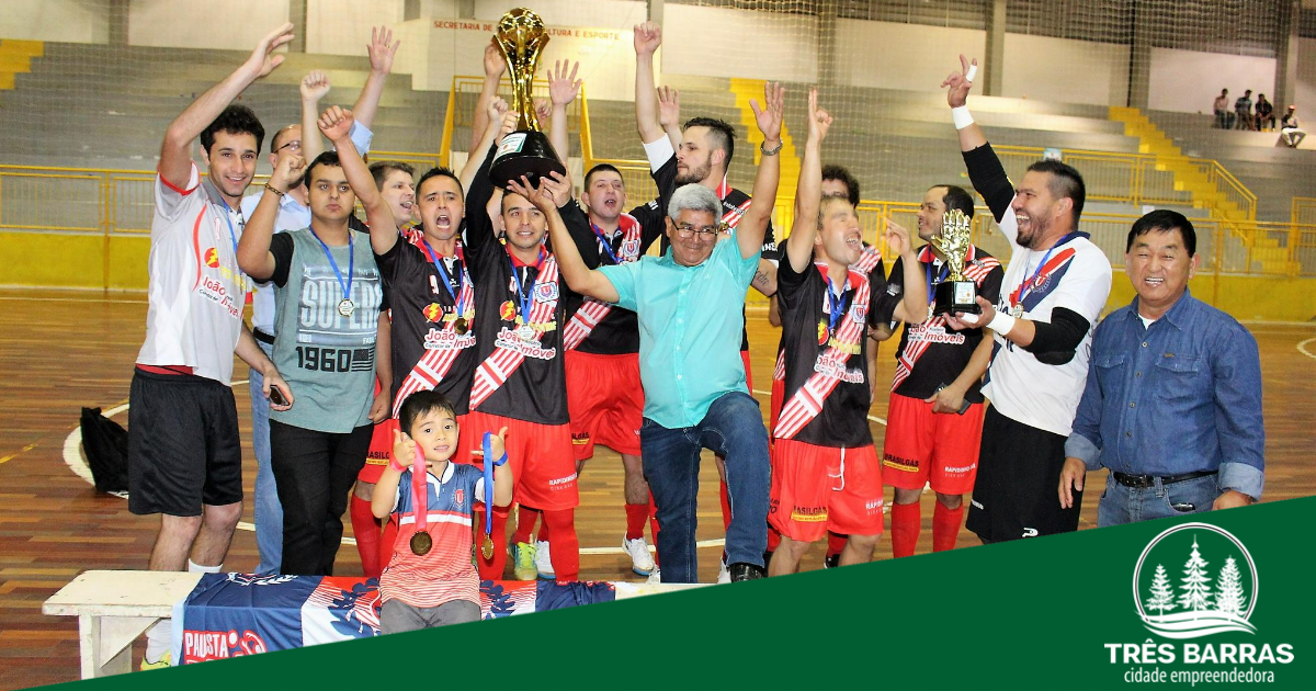 União Três Barras – B é bicampeão no Futsal Livre; Campeonato tem campeões em outras três categorias