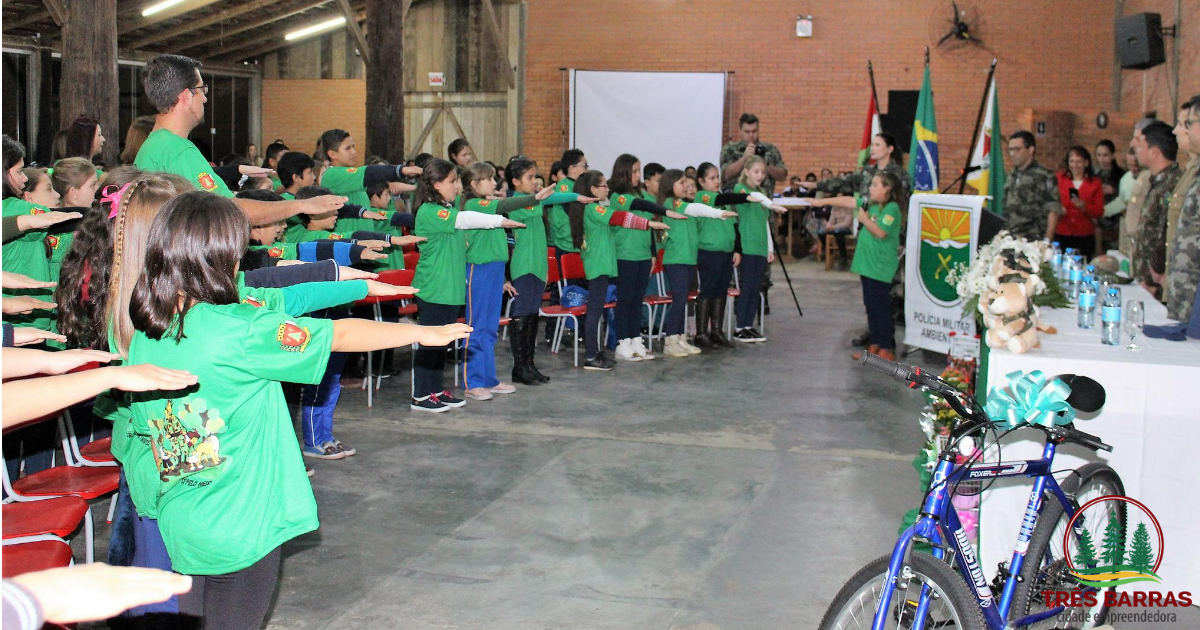 Solenidade marca a formatura de 188 alunos pelo Puma em Três Barras