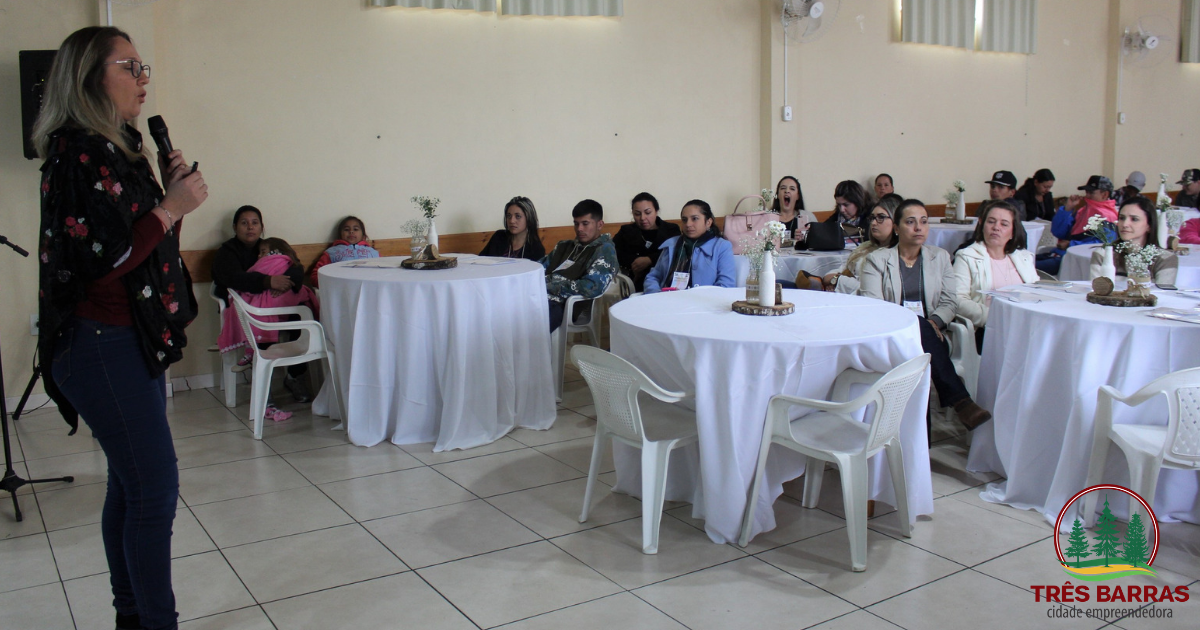 Conferência Municipal debate políticas públicas de assistência social e define propostas e delegados para etapa estadual
