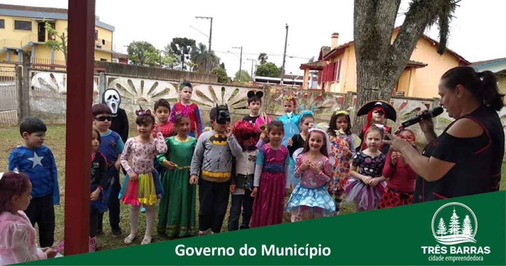 TRÊS BARRAS COMEMORA O DIA DAS CRIANÇAS COM UMA SEMANA REPLETA DE ATIVIDADES RECREATIVAS