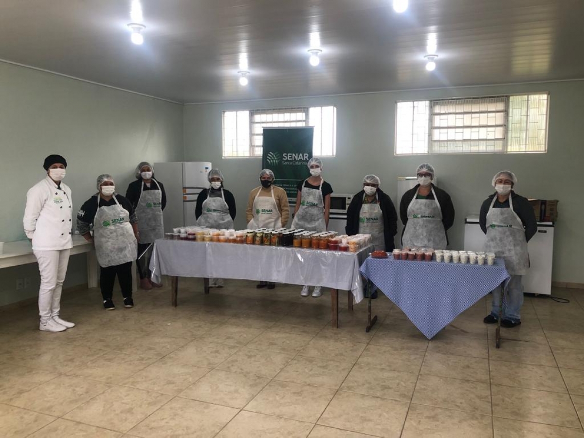 CRAS EM PARCERIA COM O SENAR REALIZAM CURSOS EM TRÊS BARRAS