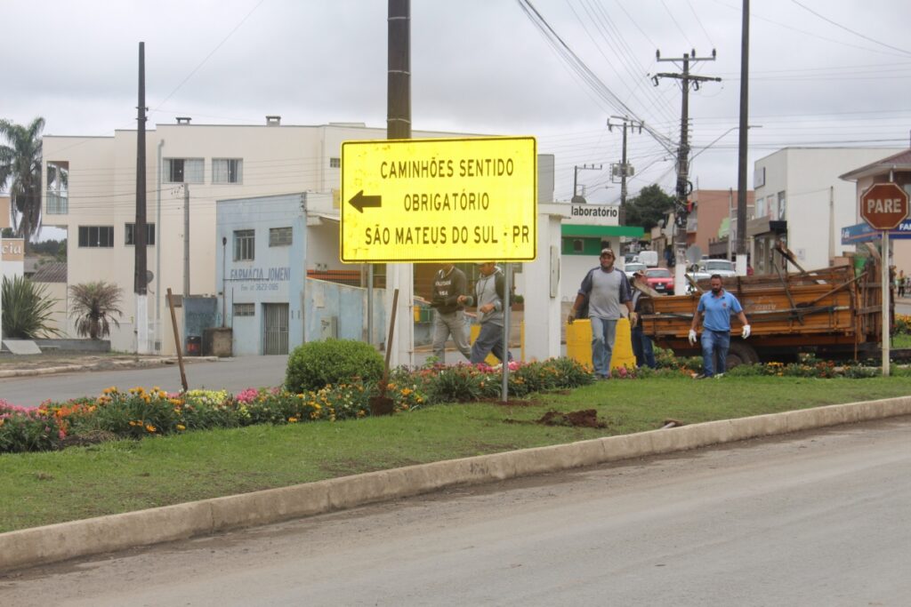OBRAS NO DESVIO RODOVIÁRIO DE TRÊS BARRAS CAUSAM MUDANÇAS E ALTERAÇÕES NO TRÂNSITO DA CIDADE