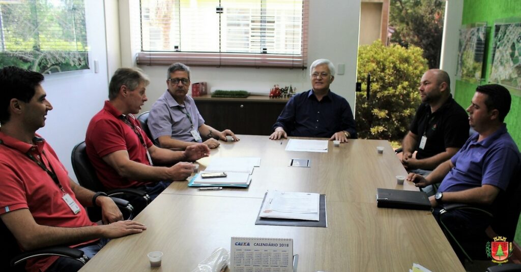 Atividades da Epagri no município e novo extensionista rural pautam reunião