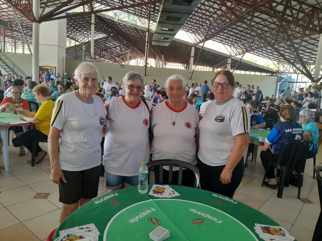 Três Barras demonstra espírito esportivo e garra na fase estadual dos JASTI em Joinville