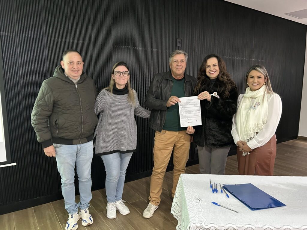 Três Barras autoriza a construção de 20 novas casas pelo Programa Casa Catarina Três Barras autoriza a construção de 20 novas casas pelo Programa Casa Catarina