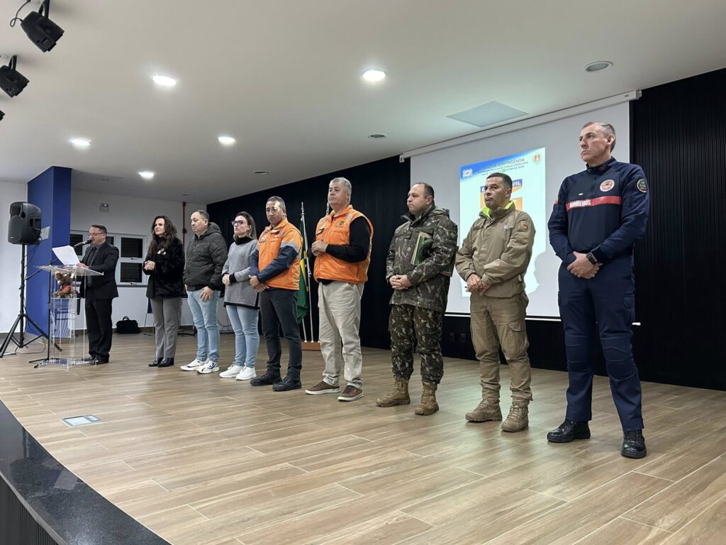 Três Barras aprova Plano de Contingência de Proteção e Defesa Civil em audiência pública Três Barras aprova Plano de Contingência de Proteção e Defesa Civil em audiência pública