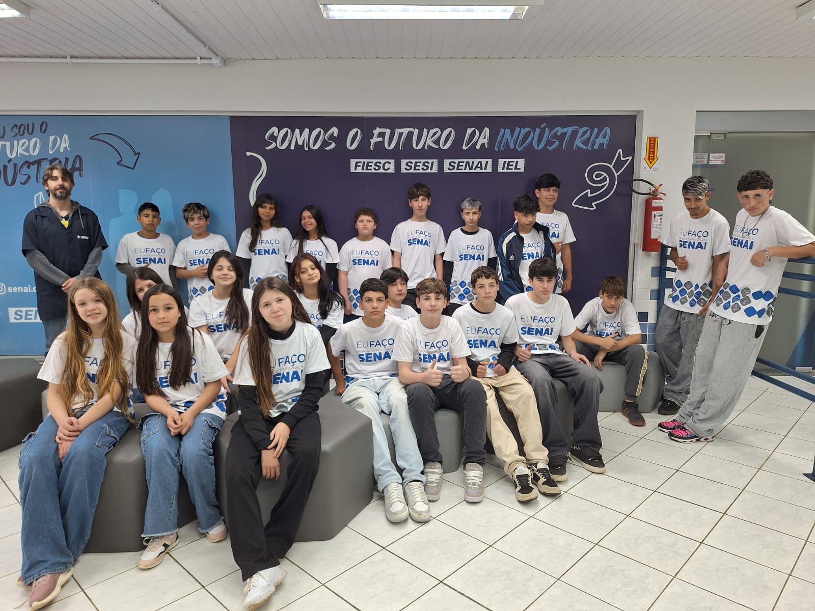 Prefeitura de Três Barras em parceria com o SENAI proporciona Cursos Profissionalizantes para estudantes da Rede Municipal de Ensino Prefeitura de Três Barras em parceria com o SENAI proporciona Cursos Profissionalizantes para estudantes da Rede Municipal de Ensino