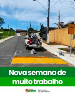 Serviços de manutenção urbana e sinalização reforçam a segurança e o visual do município nesta segunda-feira