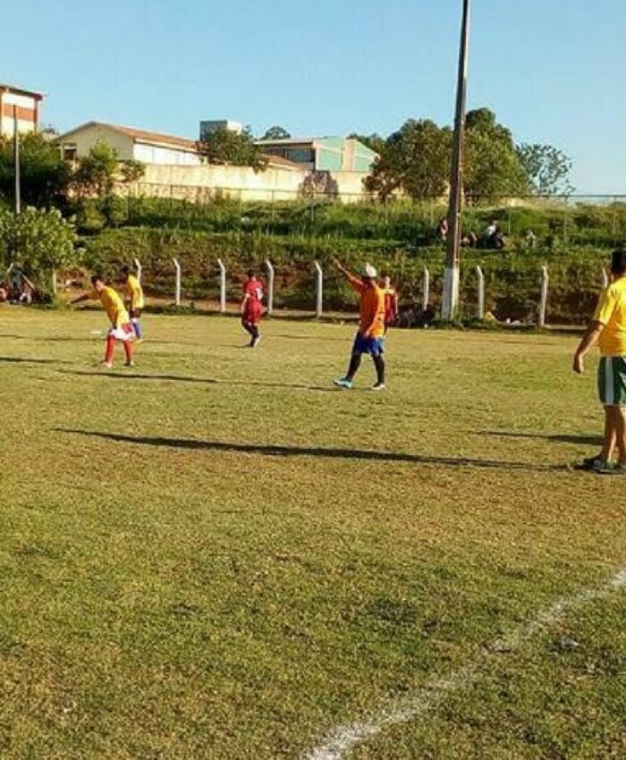 36 gols em seis partidas pelo Torneio de Futebol Suíço do CBCE