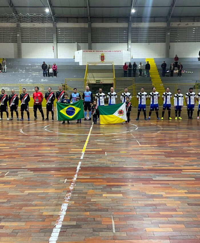 União Três Barras é campeão pela categoria “Veteranos” do Campeonato Municipal de Futsal