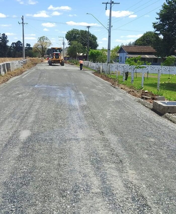 Obra de pavimentação de rua implica em interdição no São João dos Cavalheiros, em Três Barras