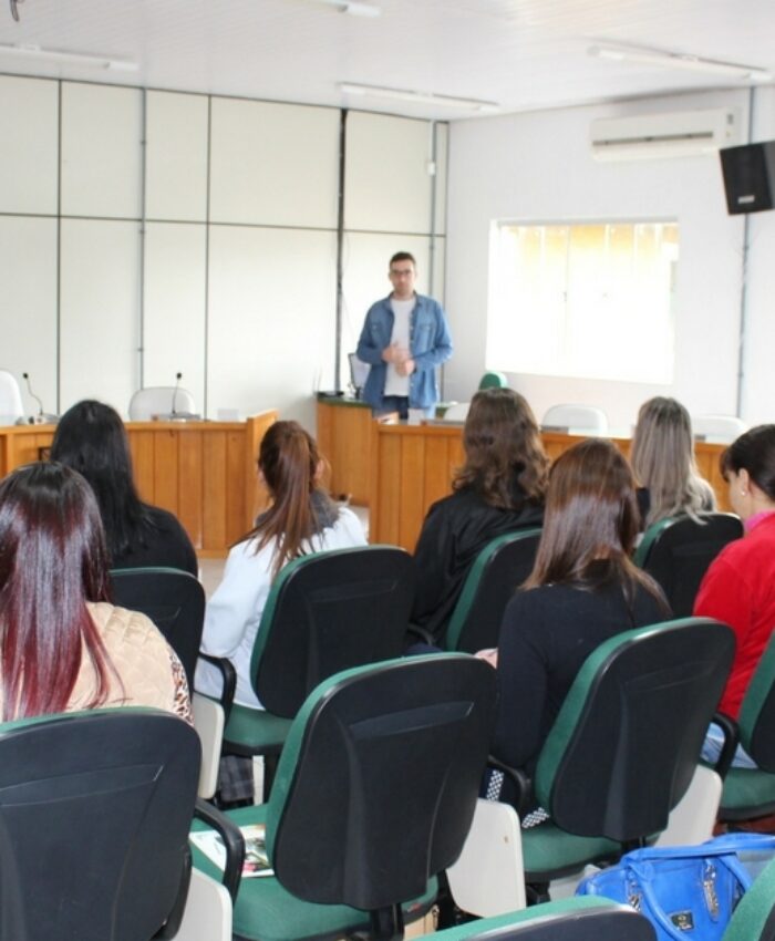 Ação reúne profissionais que atuam com a coleta de exames citopatológicos