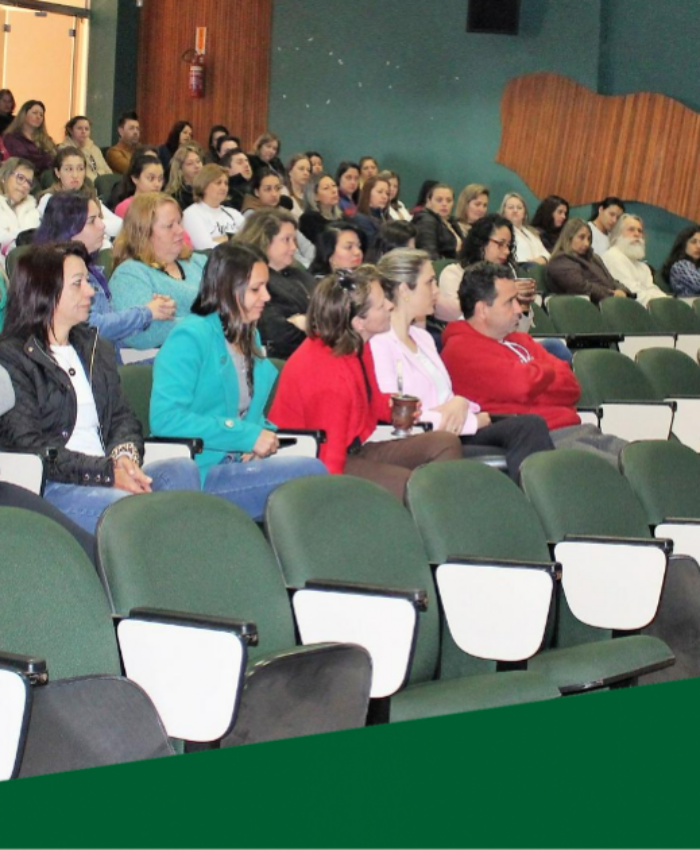 Capacitação de professores marca o início do projeto Jovens Empreendedores Primeiros Passos