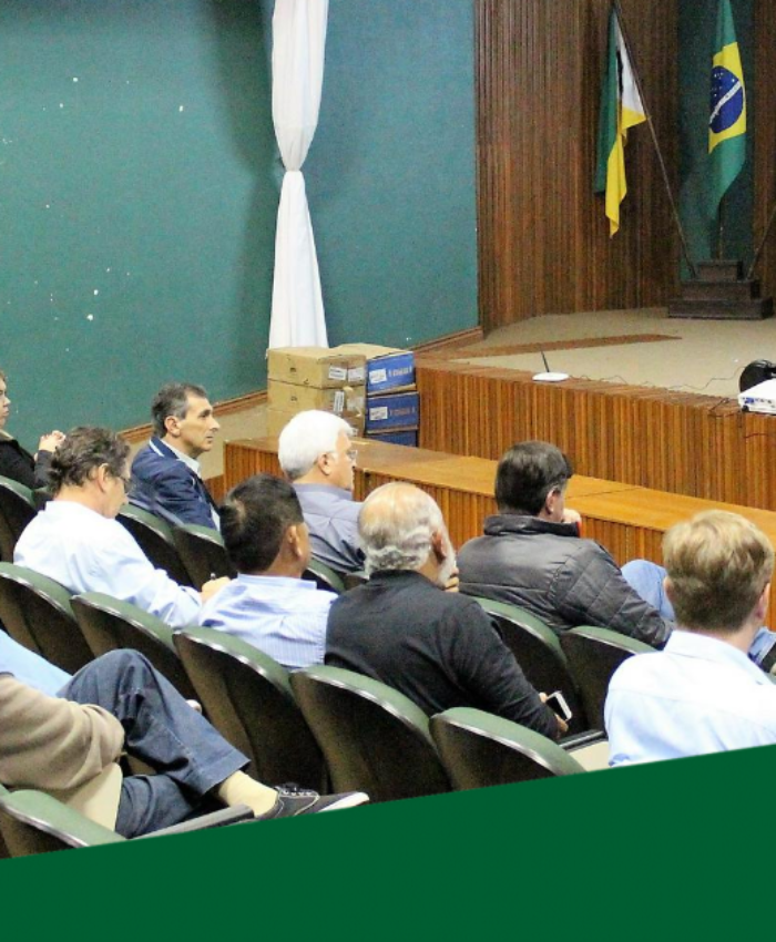 Elaboração do Pedem é debatida durante reunião com lideranças do município