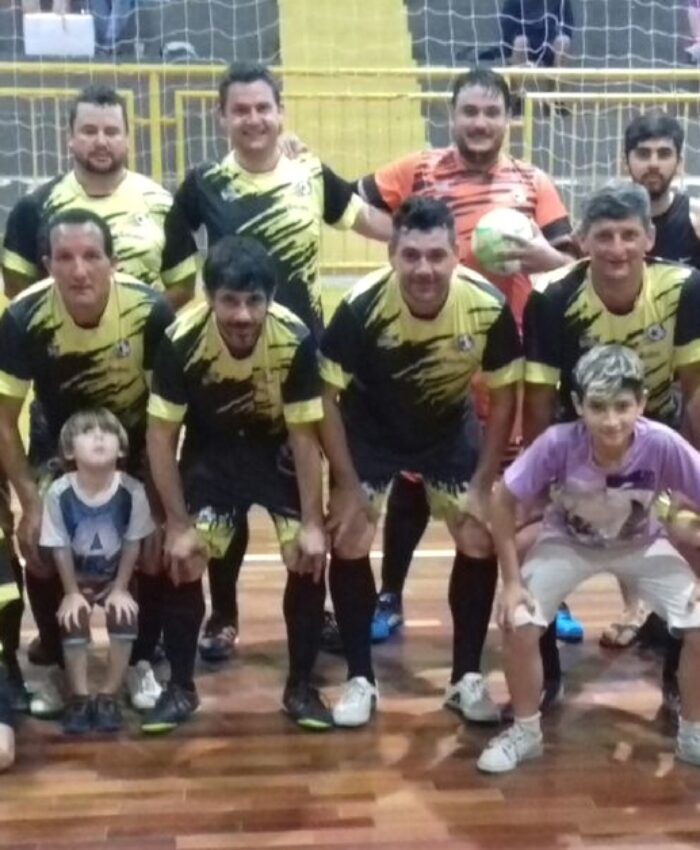 Feriado teve jogos pelo Futsal Feminino e Quarentinha
