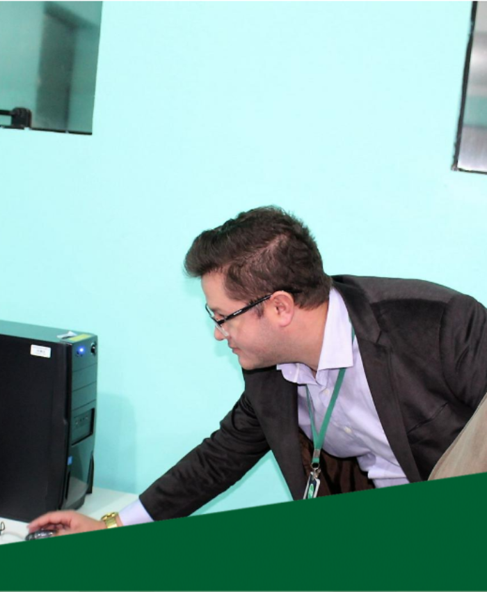 Governo de Três Barras oportuniza cursos profissionalizantes online e de informática a 200 alunos