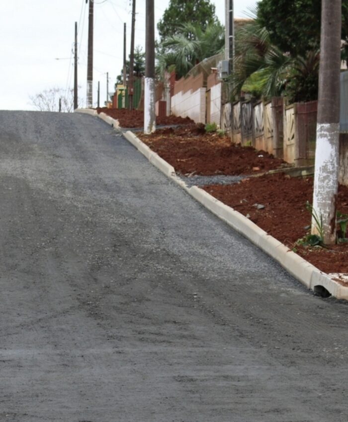 Obras de asfaltamento de ruas entram na reta final em Três Barras