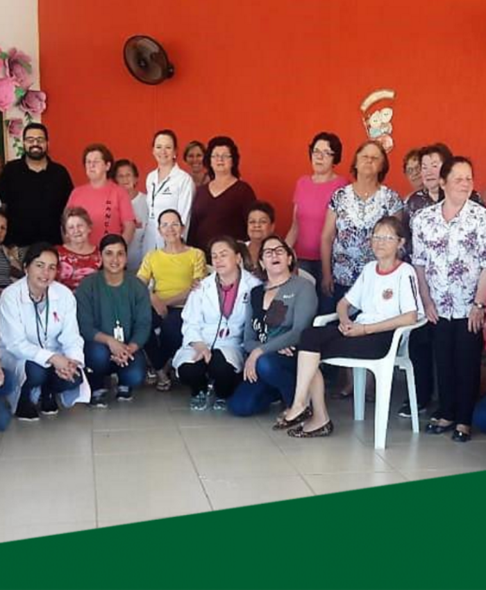 Palestras e orientações sobre saúde marcam ações promovidas junto a Melhor Idade e Clube de Mães