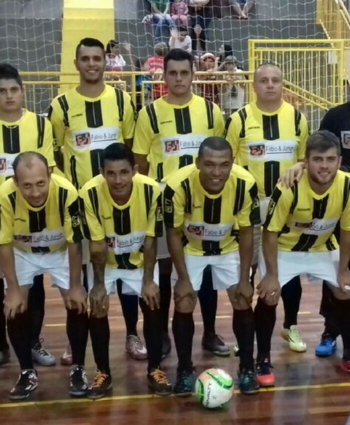 Quinta rodada do Municipal de Futsal tem 20 gols e duas goleadas