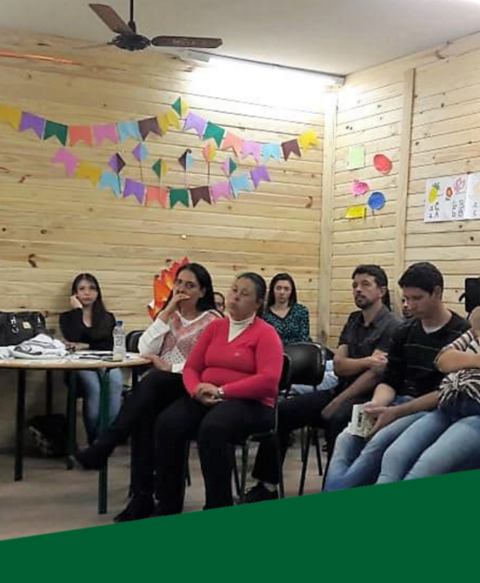 “Saúde Mental” pauta palestra da equipe da UBS Dr. Mário Mussi para professores