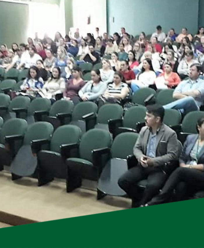Secretaria de Saúde reúne equipe para reunião de trabalho