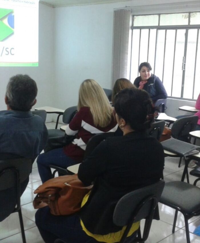 Servidoras do Sine de Três Barras participam de capacitação regional