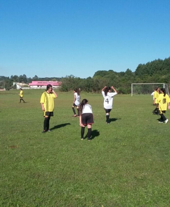 Três Barras define classificados para a fase microrregional do Moleque Bom de Bola