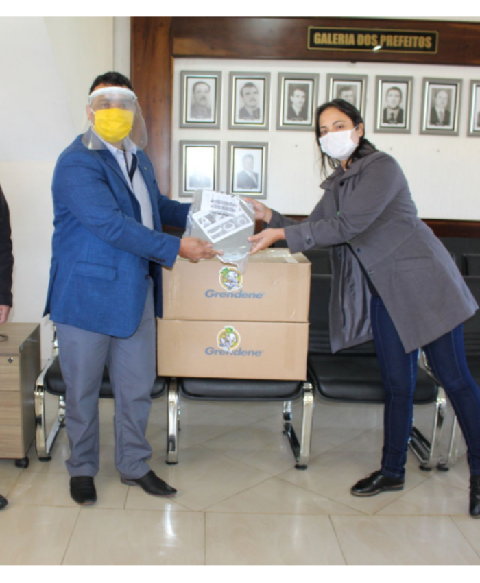 Três Barras recebe a doação de 140 protetores faciais do Lions Clube