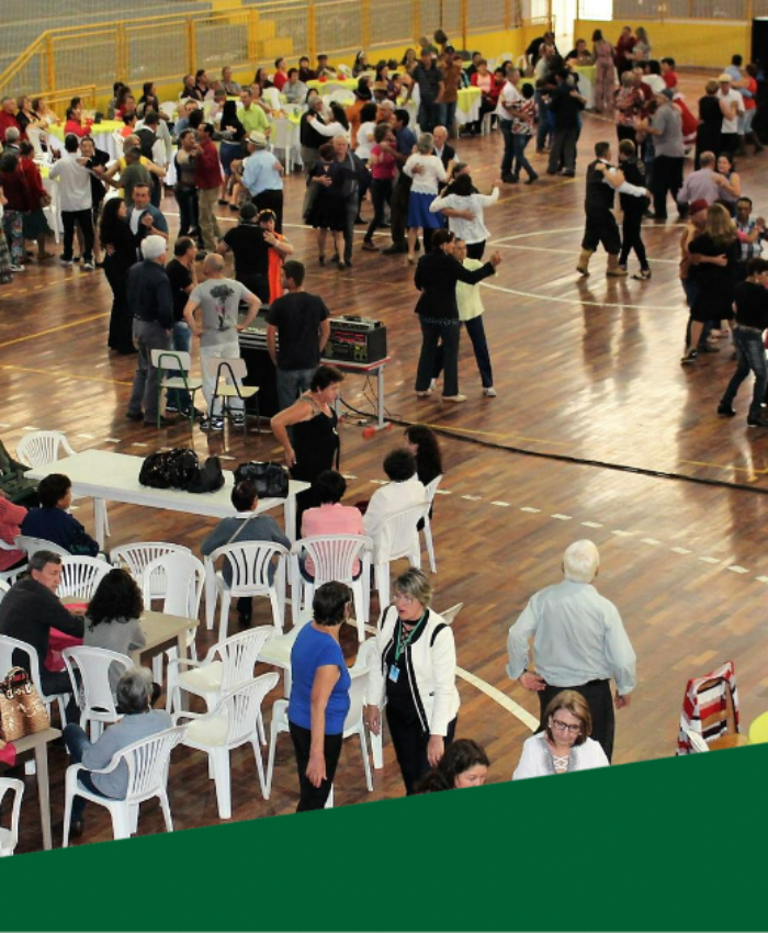 Três Barras sedia Baile da Melhor Idade neste sábado